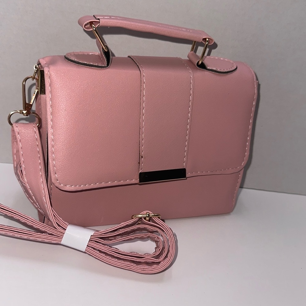 Retro, light, soft pink fashionable small flap crossbody bag - Picture 2 of 15